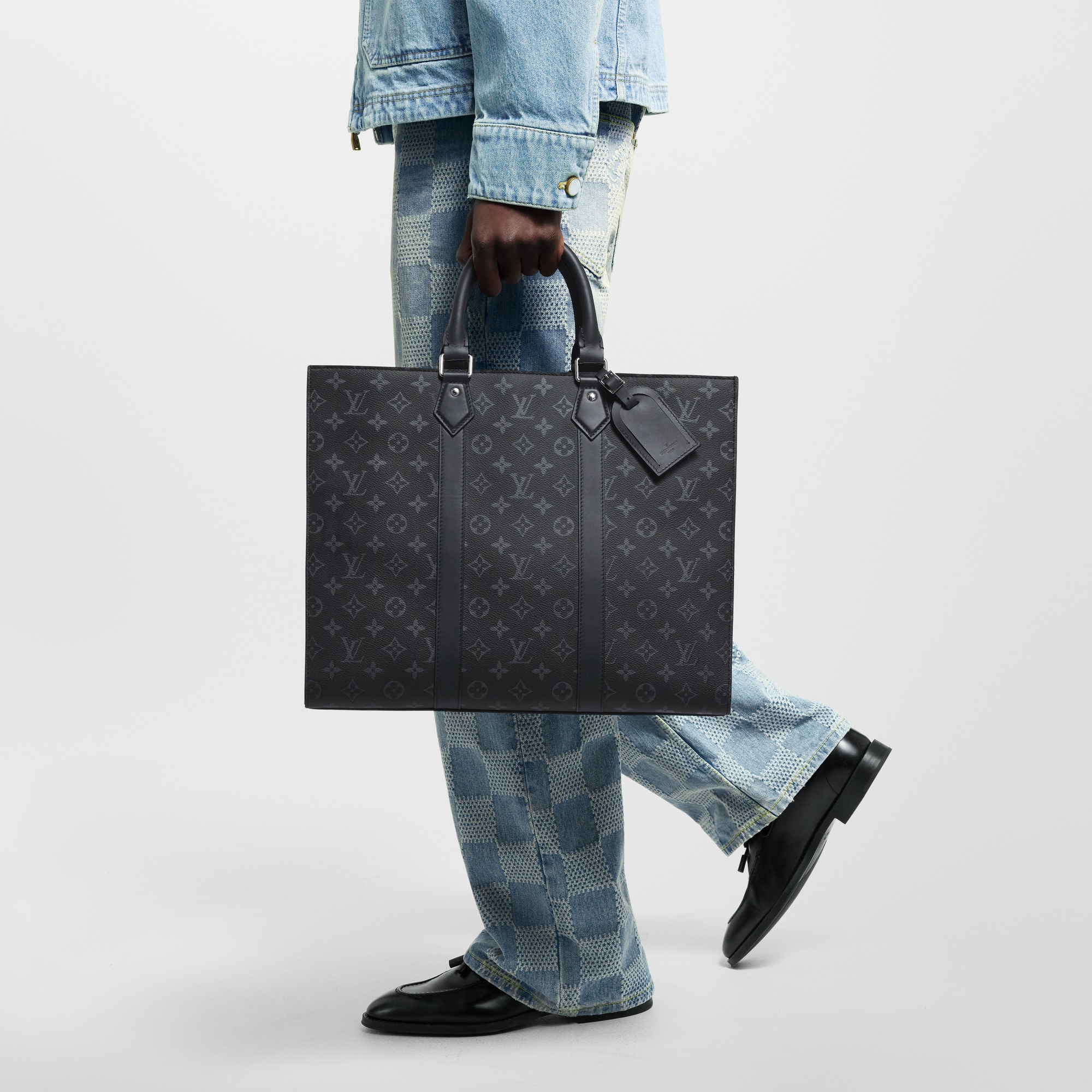 Sac Plat 24H Monogram Eclipse - Men Bags | LOUIS VUITTON